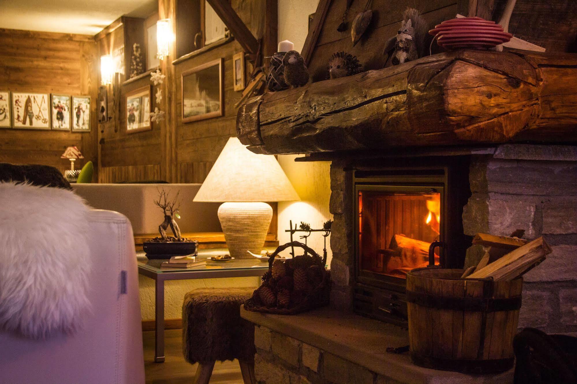 Ellex Eco Hotel Грессоне-Ла-Триніте Екстер'єр фото
