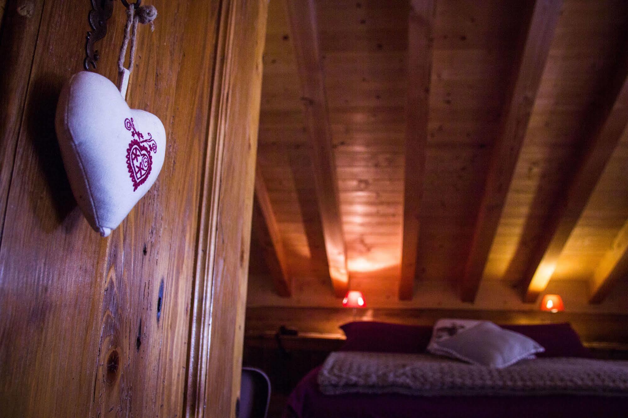 Ellex Eco Hotel Грессоне-Ла-Триніте Екстер'єр фото
